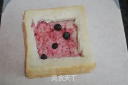 Make Apple roses, toast box step 4