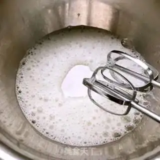 Make Strawberry cream rolls step 6