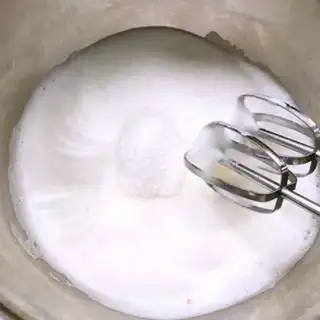 Make Strawberry cream rolls step 7