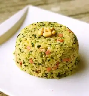 Make Sodium and egg fried rice step 8