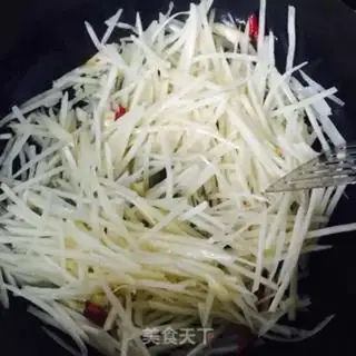 Make Spicy potatoes step 3