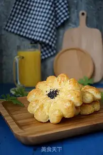 Make Coconut flower bread step 12