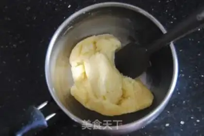 Make Strawberry-skin puff step 5