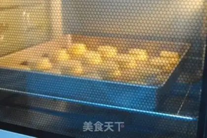Make Strawberry-skin puff step 11