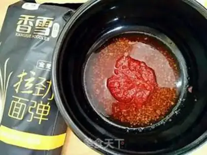 Make Sour spicy noodles step 1