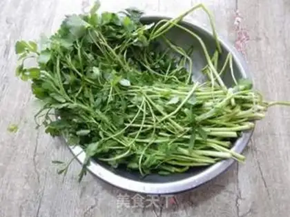 Make Black-mucked celery eggs step 0