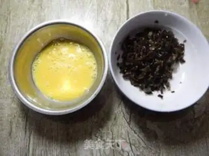 Make Black-mucked celery eggs step 3