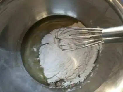 Make Red velvet cake rolls step 2