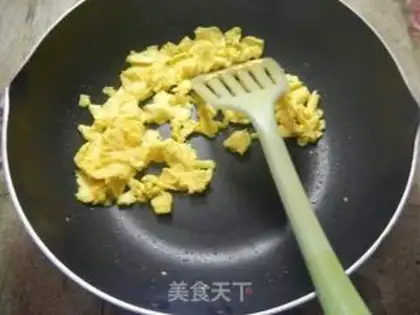 Make Black-mucked celery eggs step 4