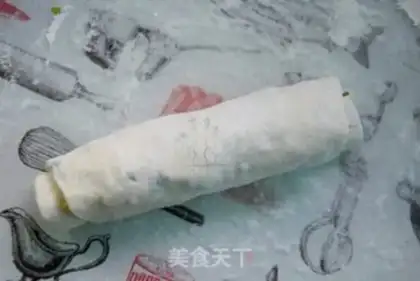 Make Cheese ham roll step 3