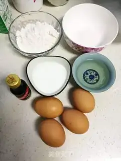 Make Japanese milk rolls step 0