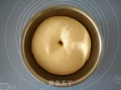 Make Japanese milk rolls step 5