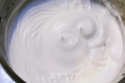 Make Angel cake step 1