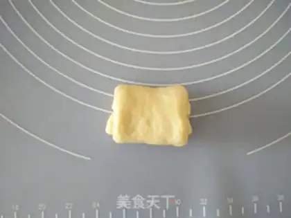 Make Japanese milk rolls step 11