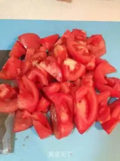 Make Tomato eggs step 1