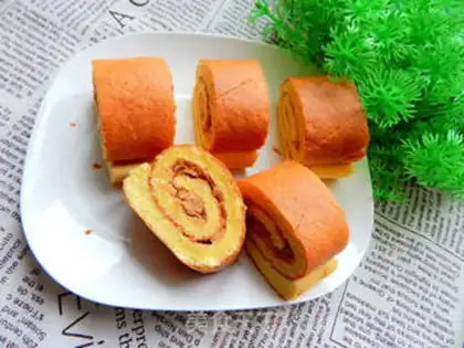 Make Meat pine rolls step 18