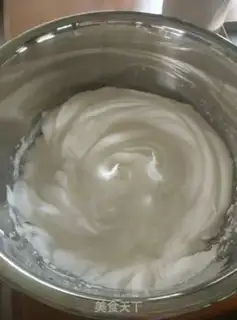Make Tea stripe cake rolls step 3