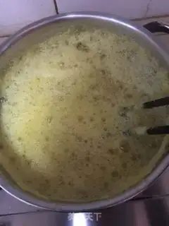 Make Pineapple sauce step 1
