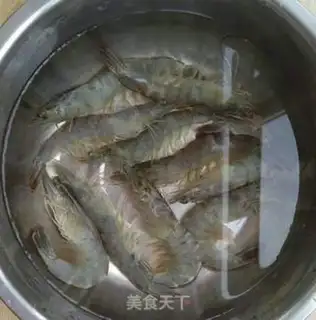 Make Garlic shrimp step 0