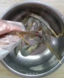 Make Garlic shrimp step 2