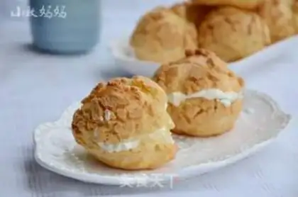 Make Cream cream puff step 14