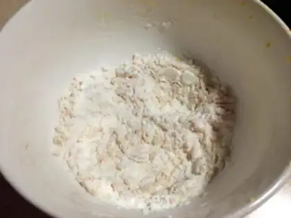 Make Orange-coloured Madeleine cake step 0