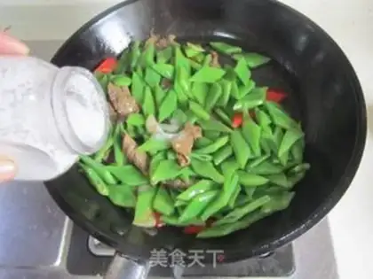 Make Beef fried beans step 8