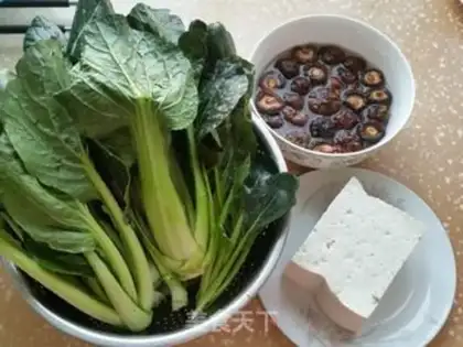 Make Green tofu buns step 1