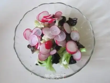 Make Wood, cherry radish gravy step 3