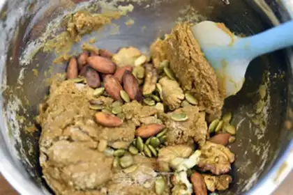 Make Nutcakes step 4