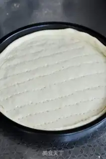 Make Shrimp bacon pizza step 3