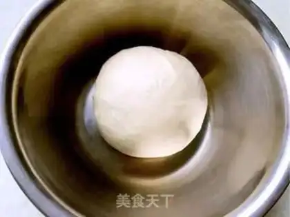 Make caterpillar bread step 1