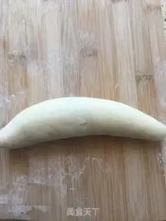 Make Onion salad bread step 4