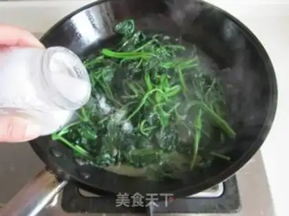 Make Scrambled potatoes step 4