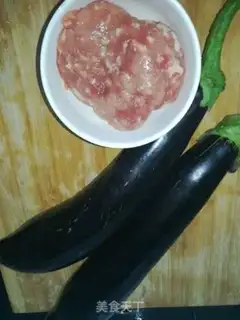 Make Fish, pork and eggplant step 0
