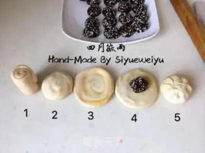 Make Red sugar sesame pancakes step 13