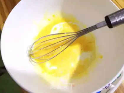 Make Soy sauce, soy sauce, tea cake step 1
