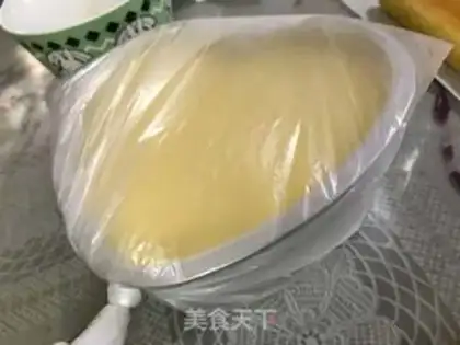 Make Fresh cream mango mousse step 17