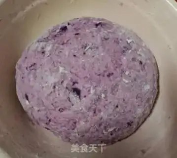 Make Potato flower buns step 5