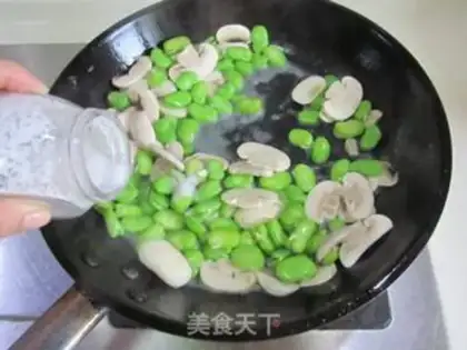 Make Scrambled eggs step 7