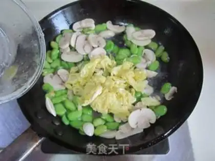 Make Scrambled eggs step 8