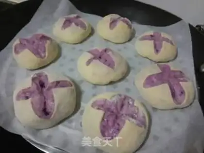 Make Potato flower buns step 12