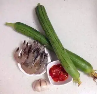 Make Garlic melon shrimp step 0
