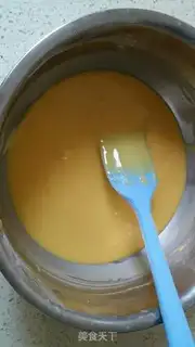 Make Bottle cake step 5