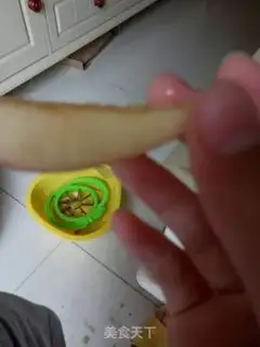 Make Heart crackers step 3