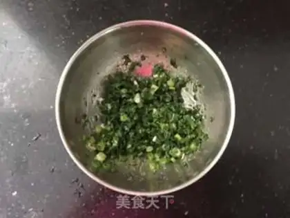 Make Five onion rolls step 3