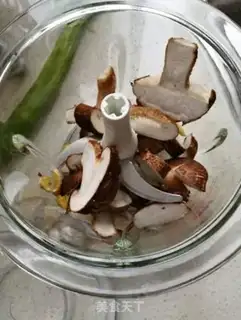 Make Froom sauce steamed eggs step 2