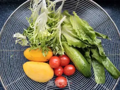 Make Mango lemon salad step 0