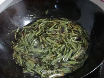 Make Onion noodles step 2