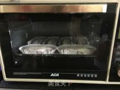 Make Cream tuna bread step 9